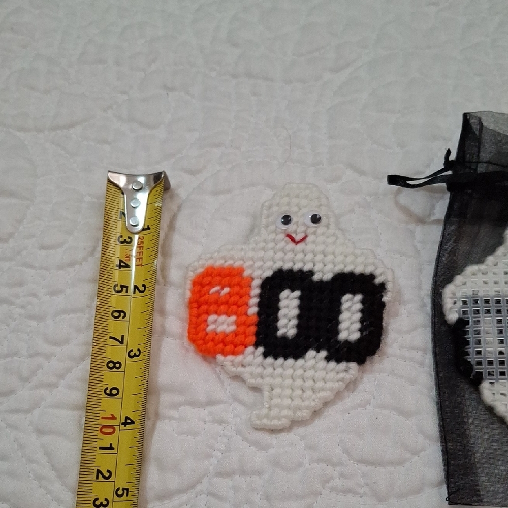 Handmade Plastic Canvas Ghost Halloween Magnet